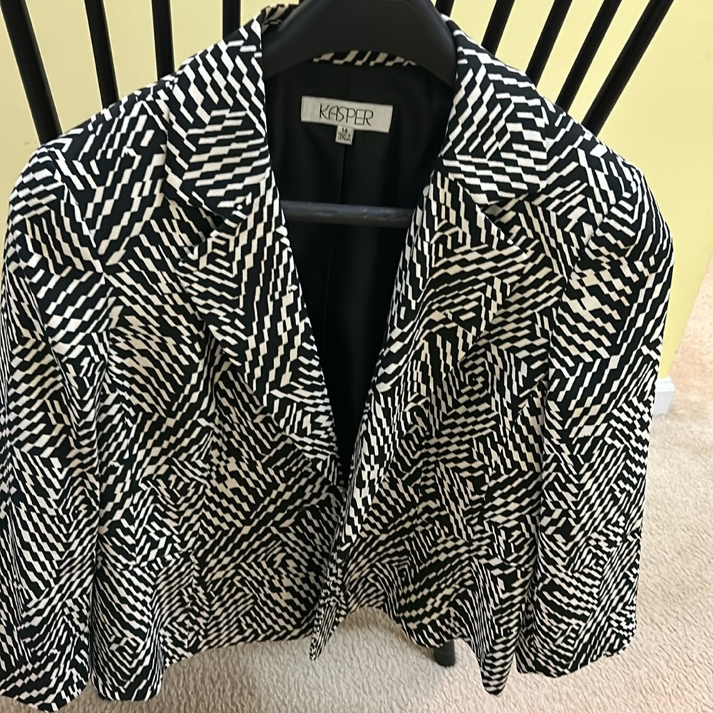 Kasper suit jacket